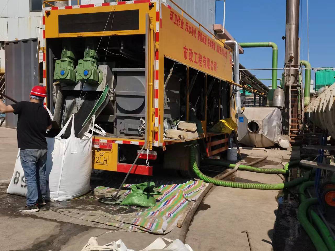 甘州淤泥压干处理